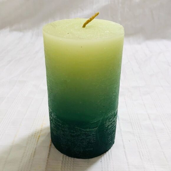 ‎Handcrafted Timber Scented Candle (Green) - Picture 3 of 7